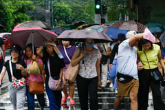 Monsoon rains soak Luzon as thunderstorms threaten Visayas, Mindanao
